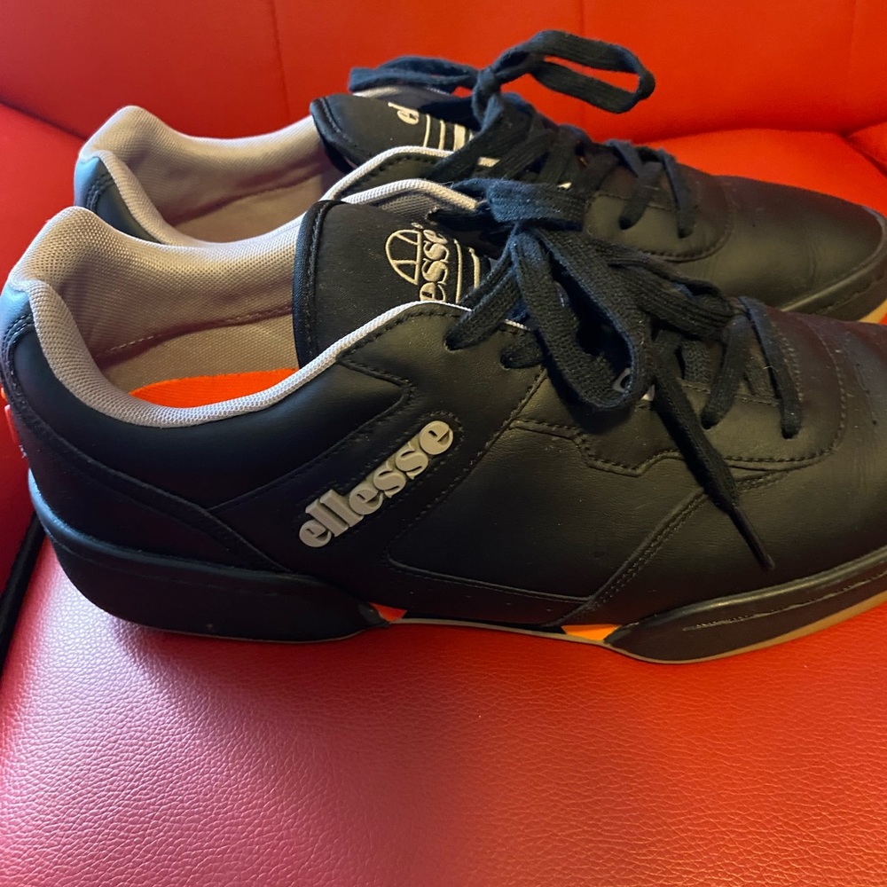 shoes ellesse leather AF black Pre Owned